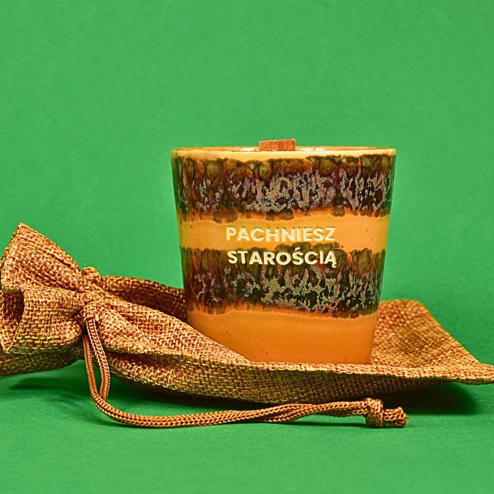 Świeca sojowa „Pachniesz starością” (Enzo)