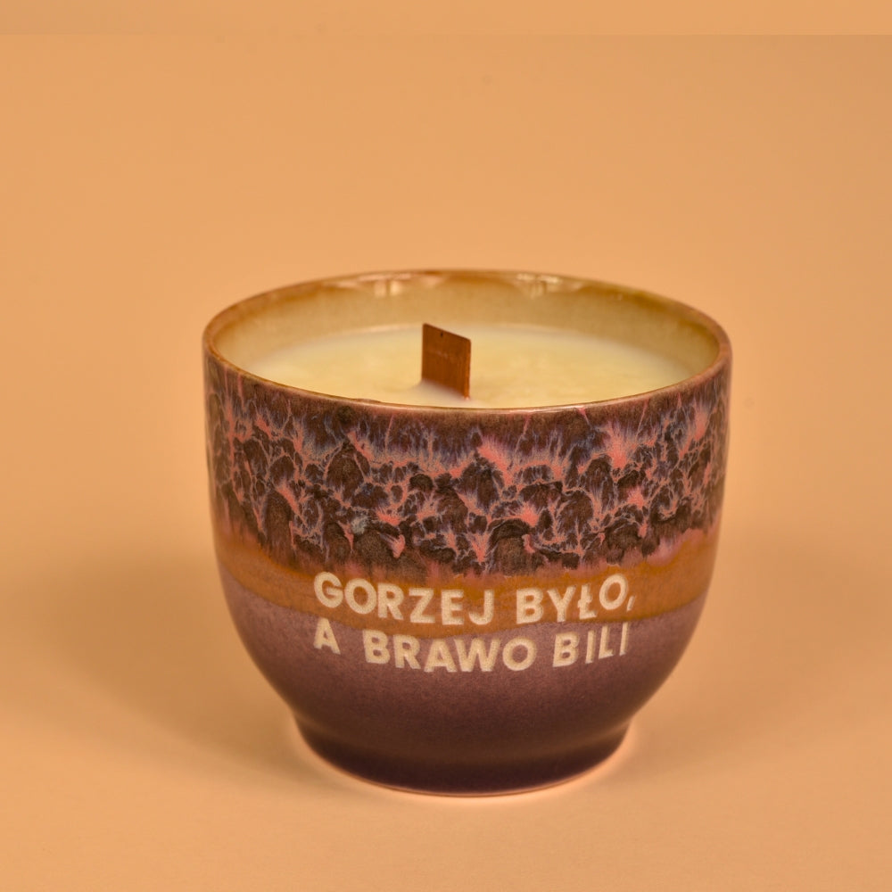 Świeca sojowa „Gorzej było, a brawo bili” (Bruno)