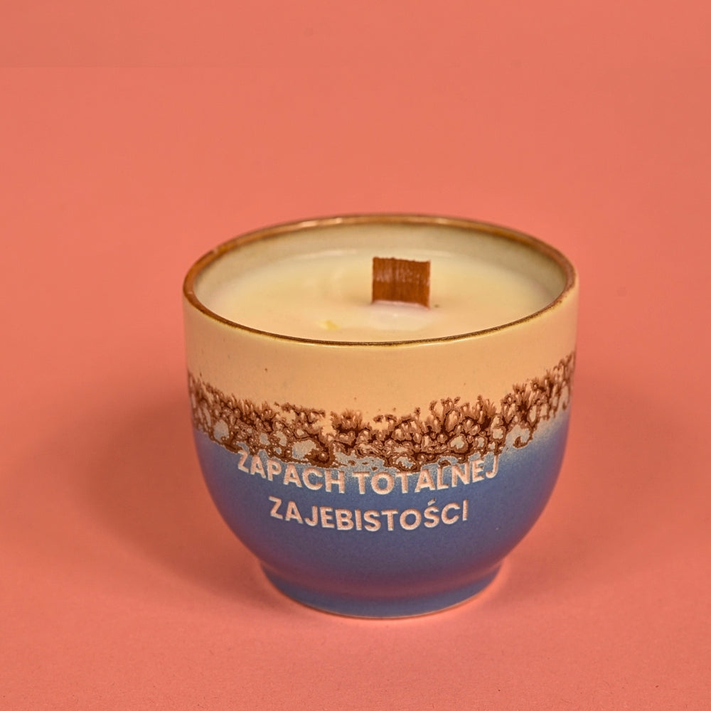Świeca sojowa „Zapach totalnej zajebistości” (Milo)